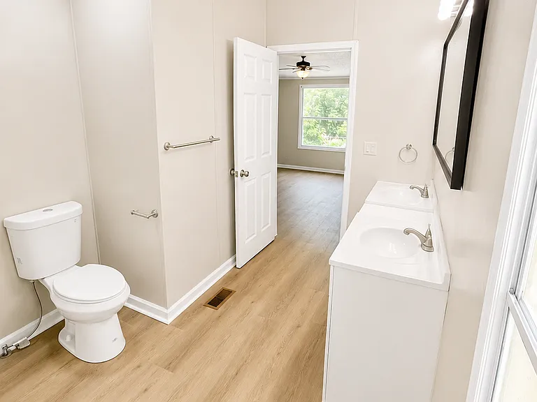 3120 Powell Dr — Photo 13