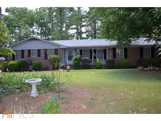 1032 Strawberry Ln photo 1