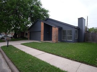 12010 Wood Hollow Ln, Houston, TX 77043