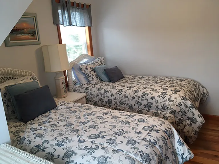 Gannet Dr — Photo 11