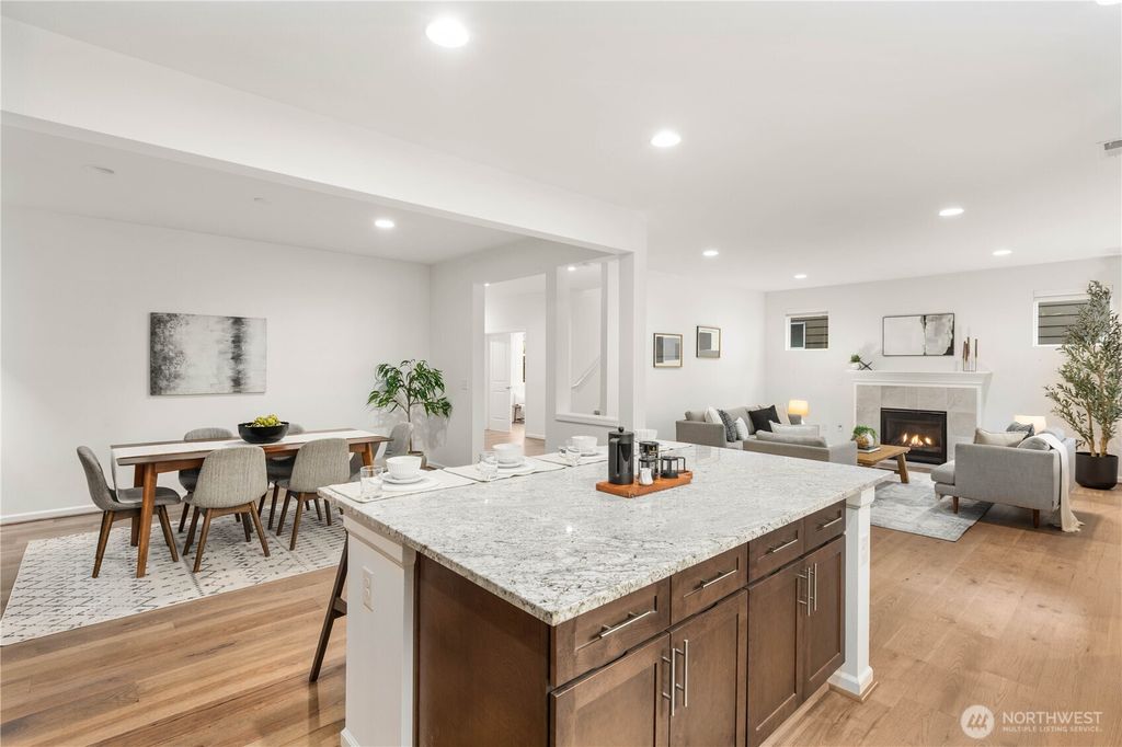 2914 47th Street SE, Everett, WA - More