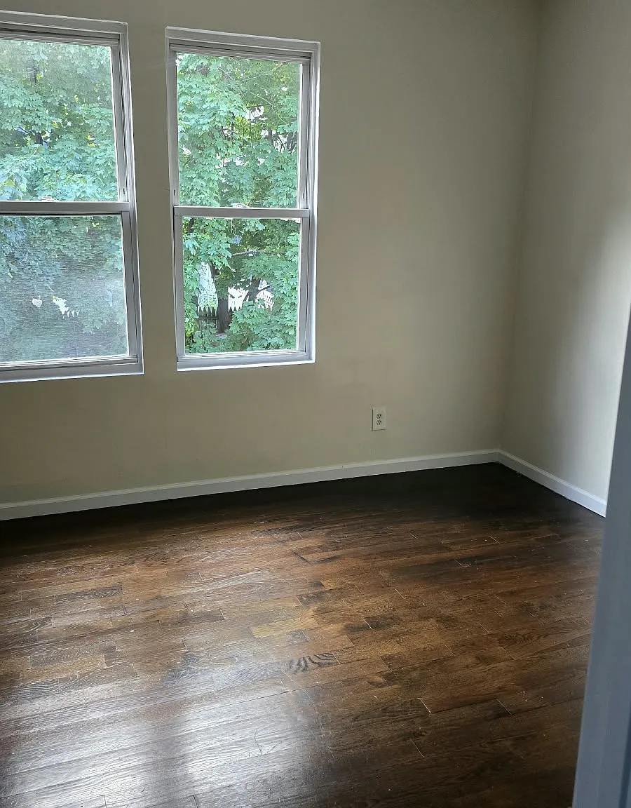 2 bed, $1,900 — Photo 4