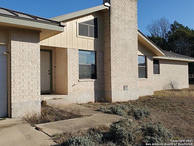1st image of 181 Aqua Vista Dr