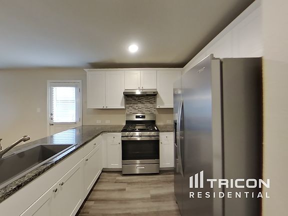 4th image of 6526 Beehive Dr