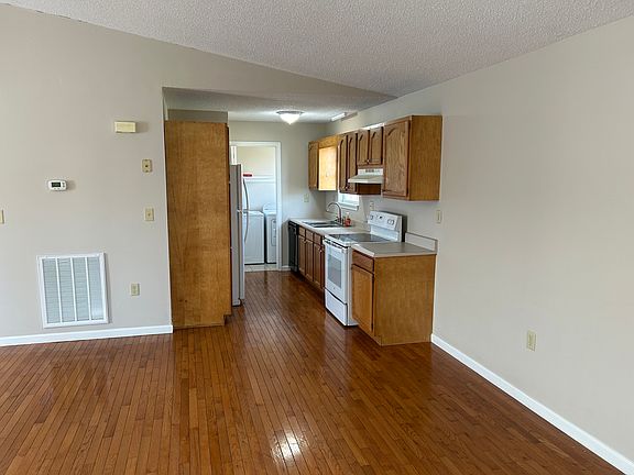 5th image of 116 Knotting Hill Ln