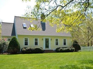 142 Quaker Meetinghouse Rd, East Sandwich, MA 02537