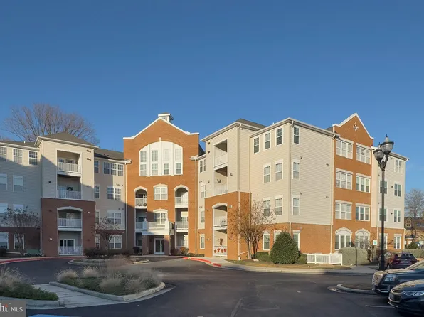 2610 Chapel Lake Dr APT 308, Gambrills, MD 21054