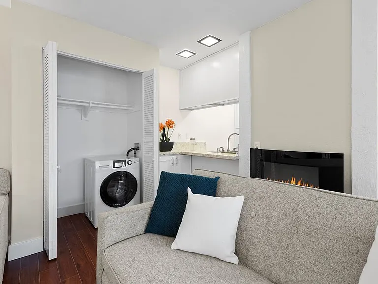 Casa De Marina Apartments — Photo 67