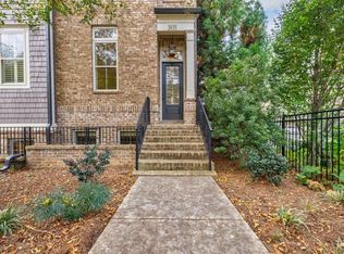 2438 Gatebury Cir, Chamblee, GA 30341