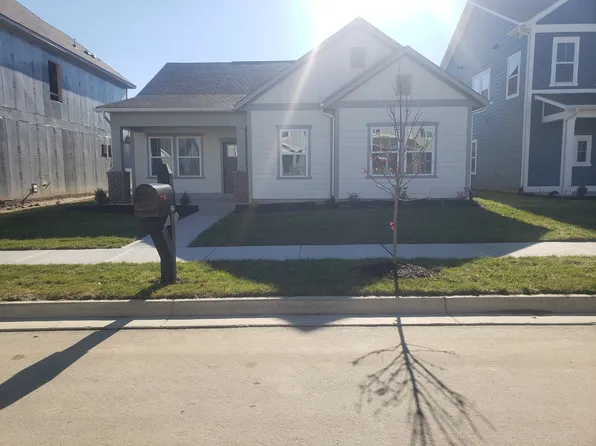 584 W Michigan St, Fortville, IN 46040