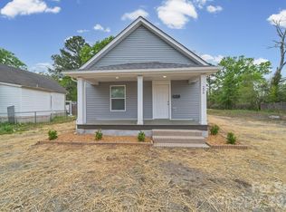206 Legrand St, Cheraw, SC 29520