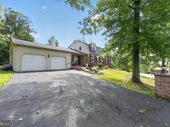 809 Gabriel Ct, Pottstown, PA 19464
