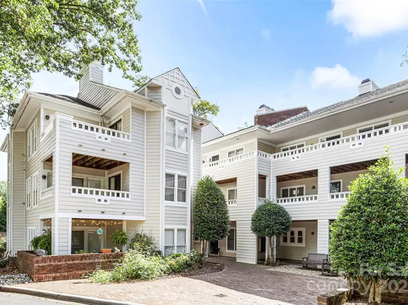 2715 Selwyn Ave APT 35, Charlotte, NC 28209