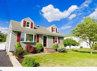 2076 Kinter Ave, Hamilton, NJ 08610