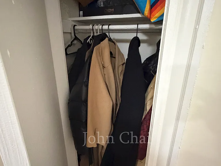 120 Washington St #1 — Photo 16