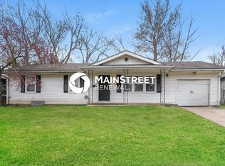 8617 E 114th Ter, Kansas City, MO 64134