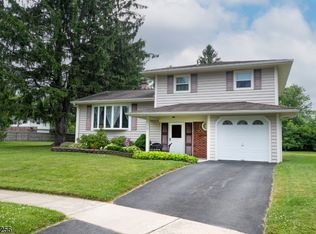 10 Kemah Pl, Flanders, NJ 07836