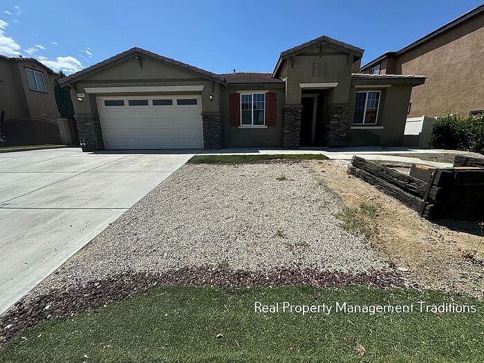 1st image of 5764 Paddington Dr