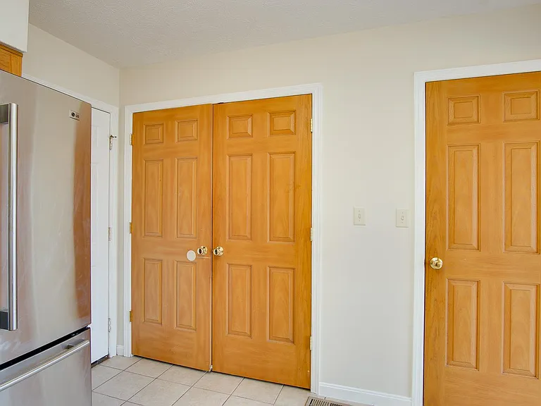 2025 Pine Forest Dr — Photo 10