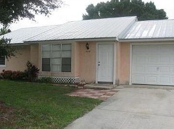 1st image of 408 SW Parish Ter
