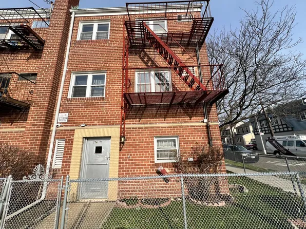 224-19 Braddock Ave, 224-19 Braddock Ave #2, Queens Village, NY 11428