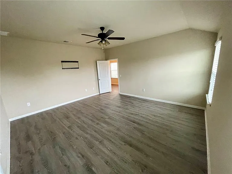 222 Camellia Dr — Photo 20