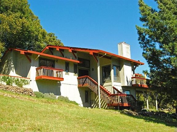 4th image of 18644 White Oak Dr