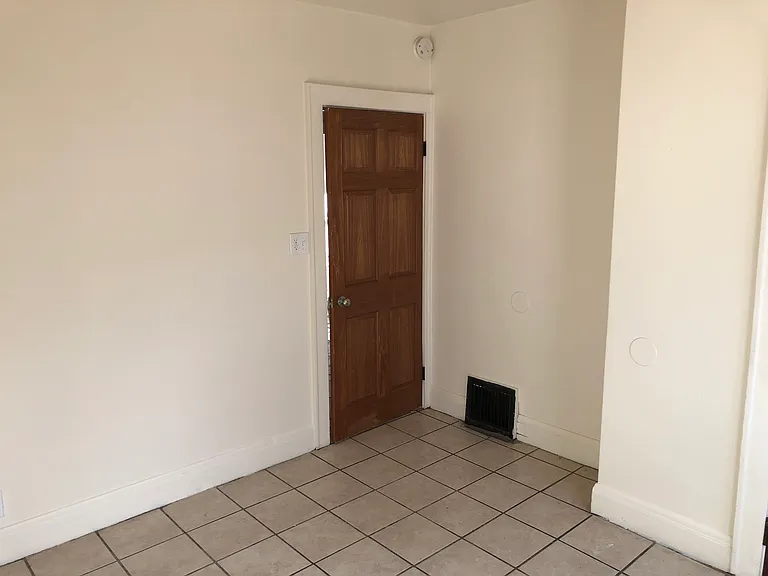 3843 N Vel R Phillips Ave — Photo 17