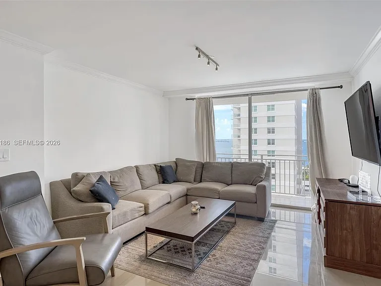 770 Claughton Island Dr #1114 — Photo 13
