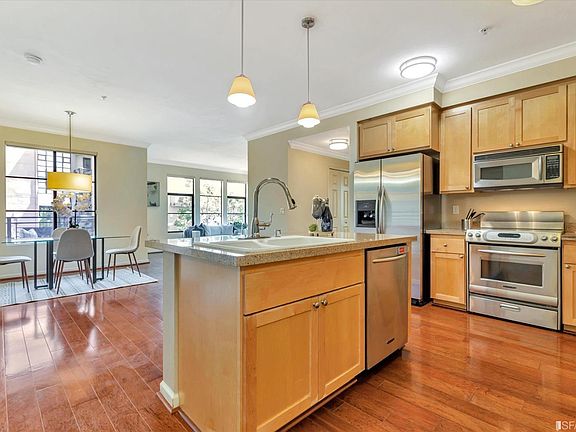 5th image of 800 Northrup St #8-209