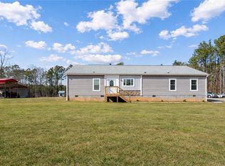 869 Simmons Rd, Social Circle, GA 30025