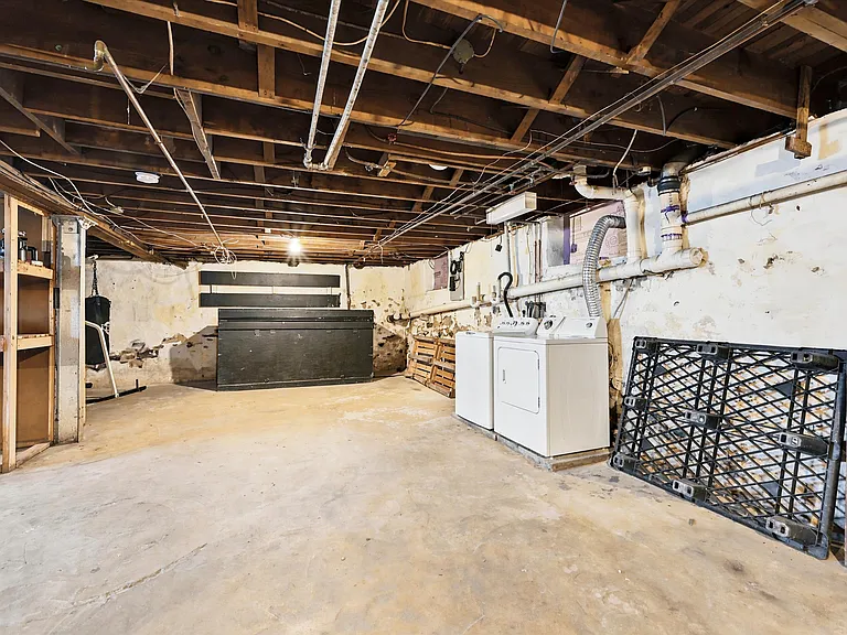 121 Sharpless St — Photo 15