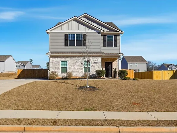 814 Robbie Ln, Monroe, GA 30655