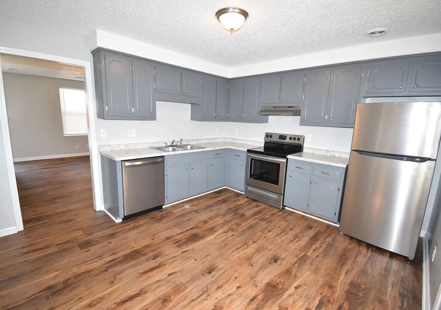 Tower Dr - 3276 — Photo 2