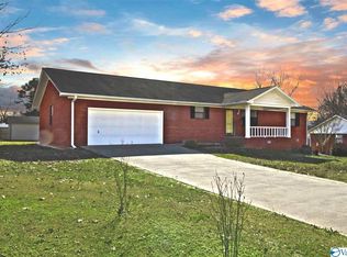 103 Chappel St, Scottsboro, AL 35768