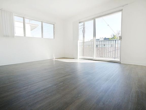 2nd image of 1204 California Ave APT 6