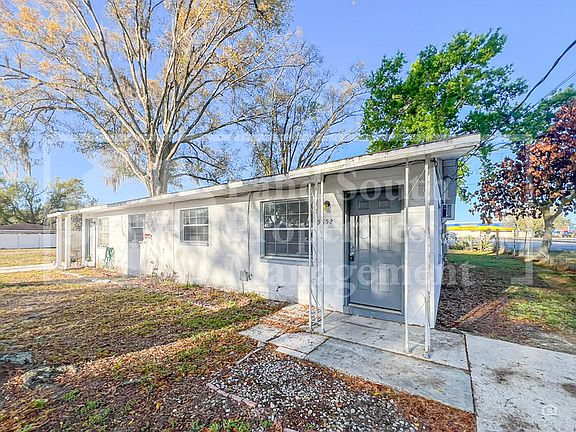 2nd image of 5852 Olender Dr