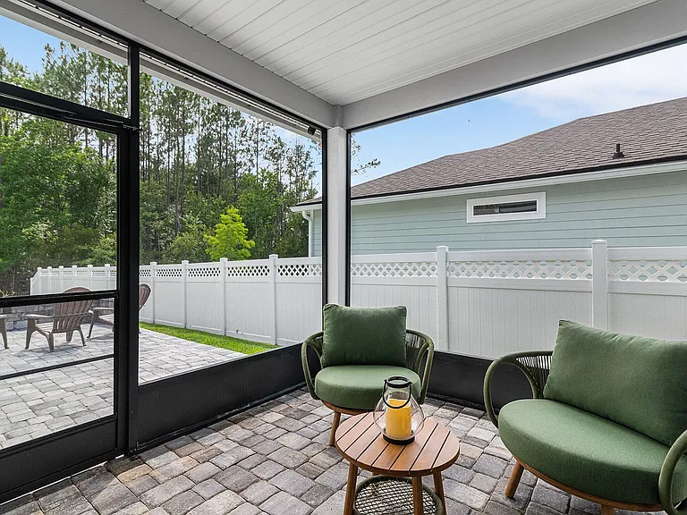 330 Greenway Ln — Photo 18