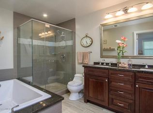 3205 Orlando Rd, Pasadena, CA 91107