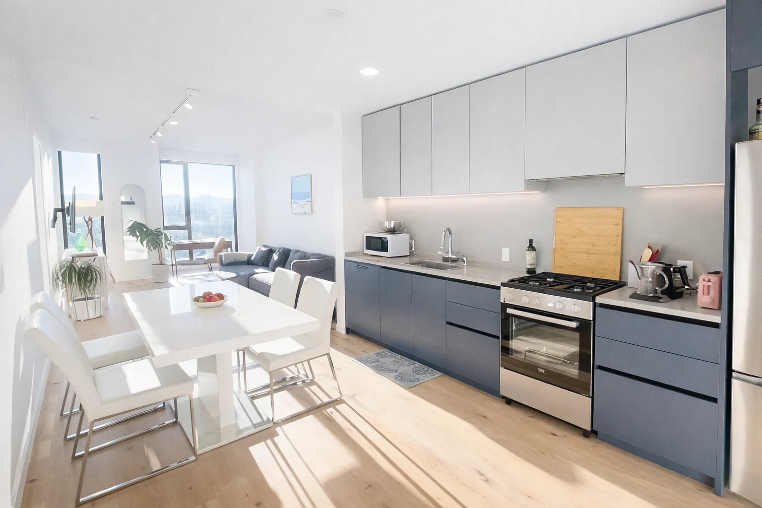 1 bed, 620 sqft, $5,490 — Photo 1
