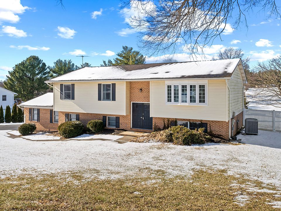 1st image of 3206 Seiter Ln