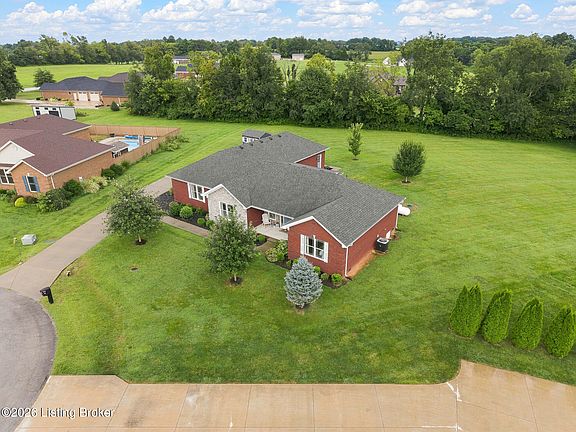 2nd image of 111 Presley Dr