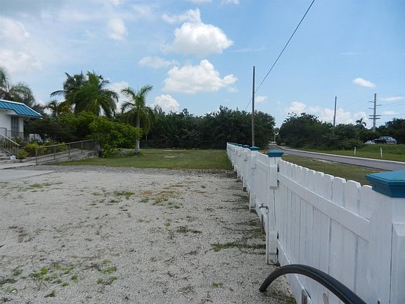 5th image of 21423 Overseas Hwy