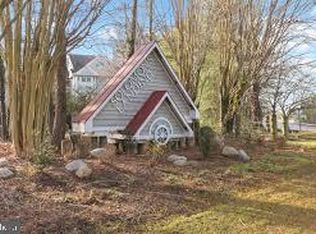 836 Runabout Loop #836, Solomons, MD 20688