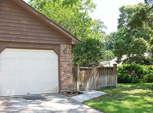 75 Willowwood Cir, The Woodlands, TX 77381