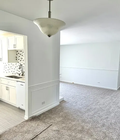 327 Wildberry Ct #D2 — Photo 5
