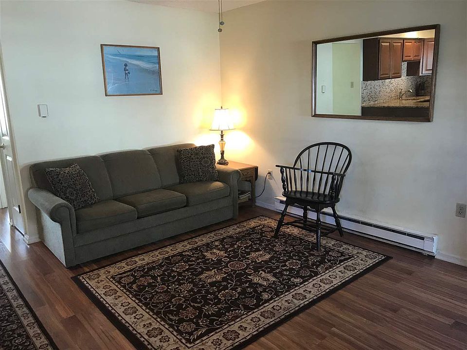 1st image of 114 38th St APT 2