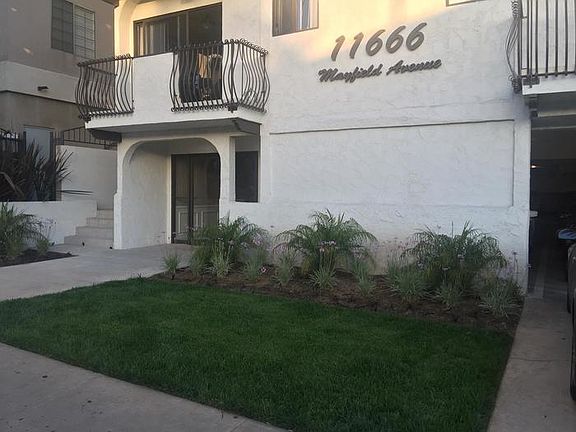 2nd image of 11666 Mayfield Ave APT 205