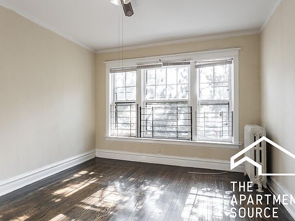 5th image of 6555 N Lakewood Ave #1