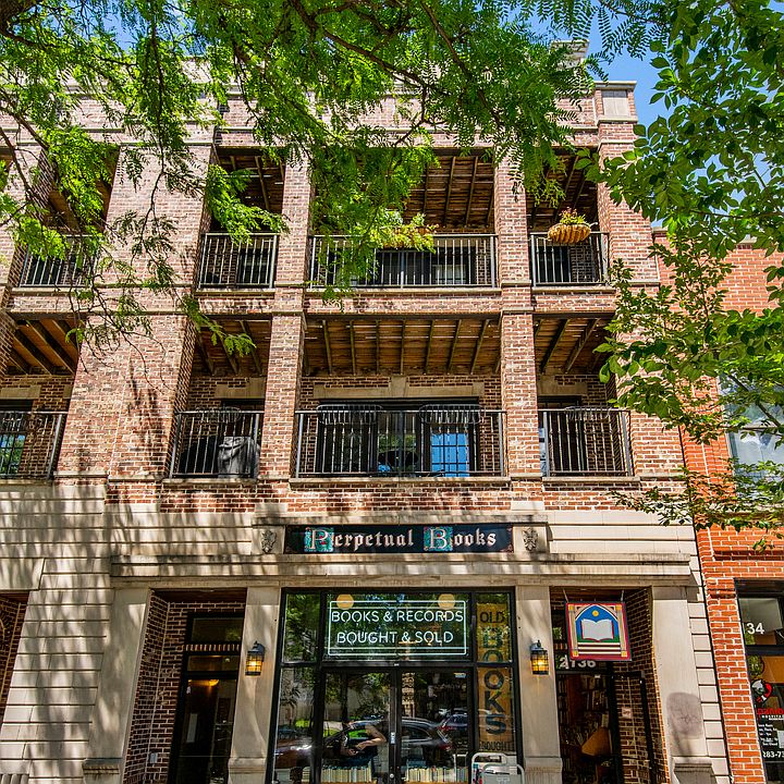 1st image of 2136 W Division St APT 4